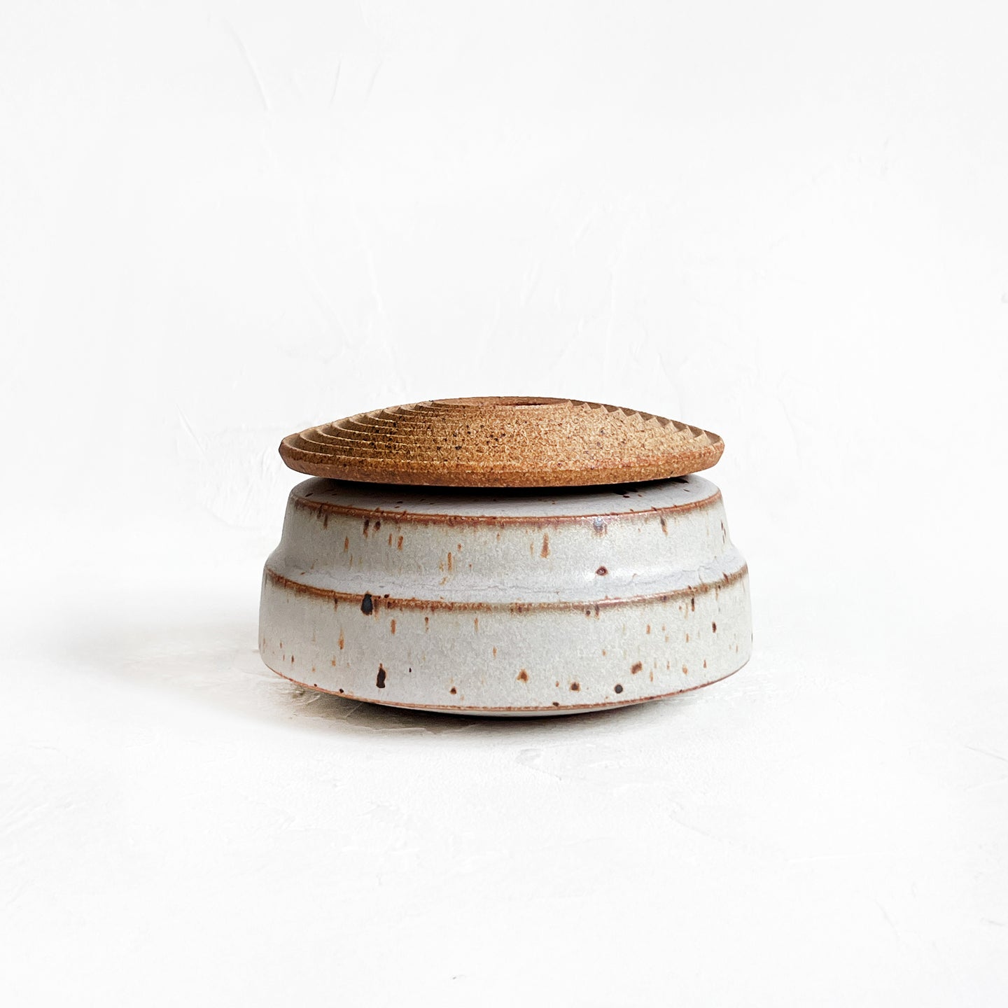 Lidded Vessel in Speckled White