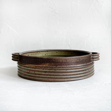 Load image into Gallery viewer, Handled Serving Bowl in Maryland Blue