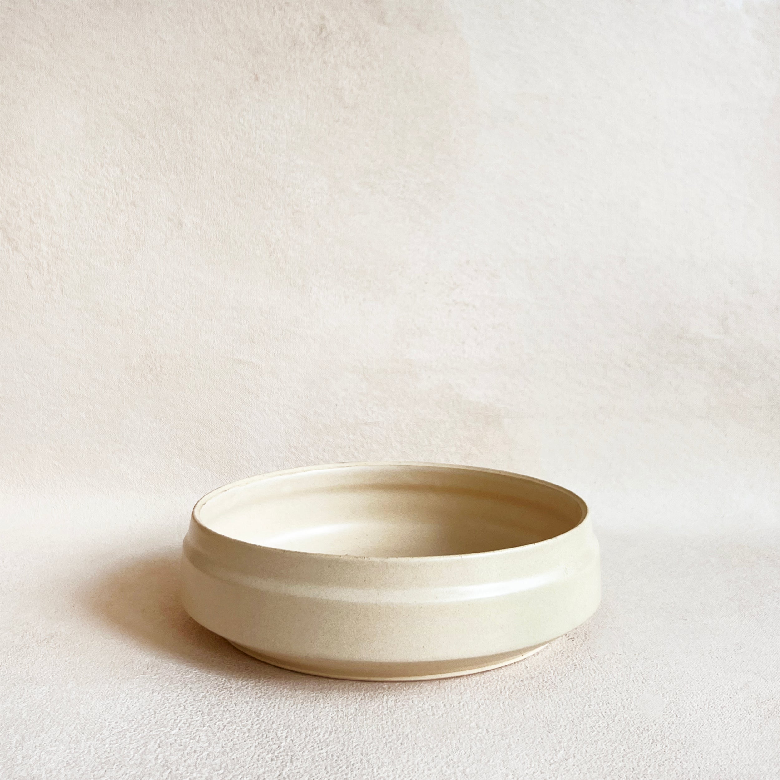Serving Bowl in Eggshell