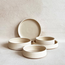Load image into Gallery viewer, Catch All Dish in Eggshell
