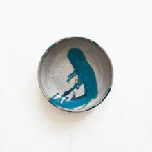 Load image into Gallery viewer, Mitsuko Serving Bowl in Peacock Blue