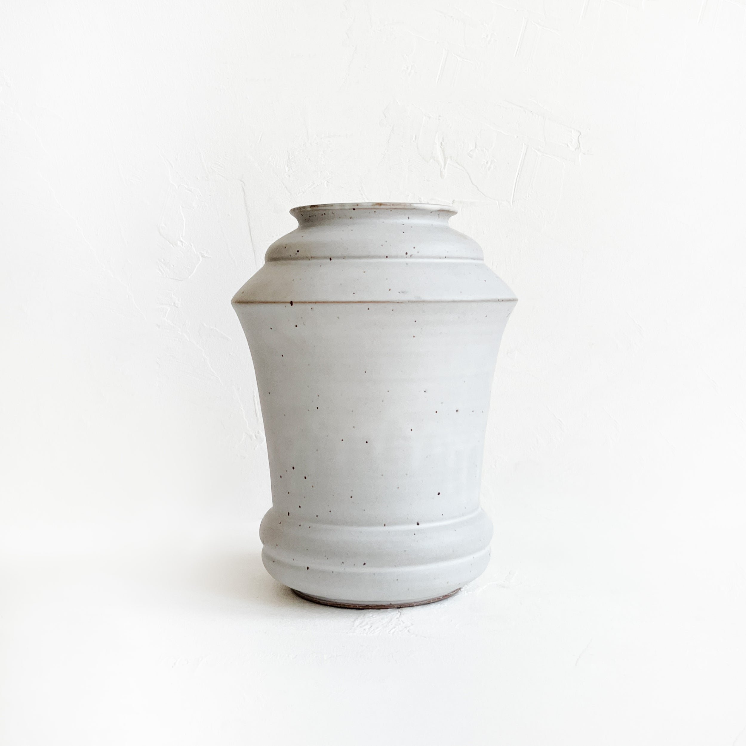 Large Segmented Vase in Speckled Gray