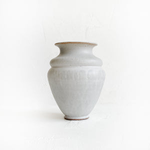 Studio Vase in Matte White