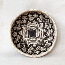 Load image into Gallery viewer, Woven Tonga Nesting Basket