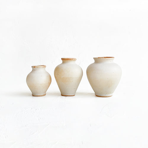 Bud Vase in Warm White