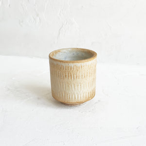 Textured Cortado Cup in Oyster
