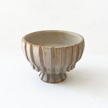 Load image into Gallery viewer, Round Compote Bowl in Warm White