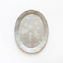 Load image into Gallery viewer, Scalloped Platter in Cream