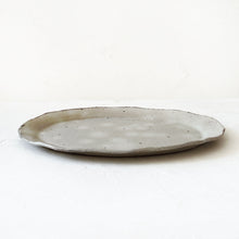 Load image into Gallery viewer, Scalloped Platter in Cream