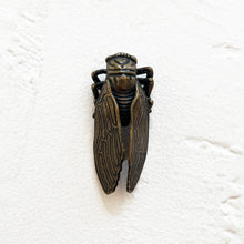 Load image into Gallery viewer, Brass Cicada