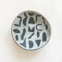Load image into Gallery viewer, Shape Pedestal Dish in Gray