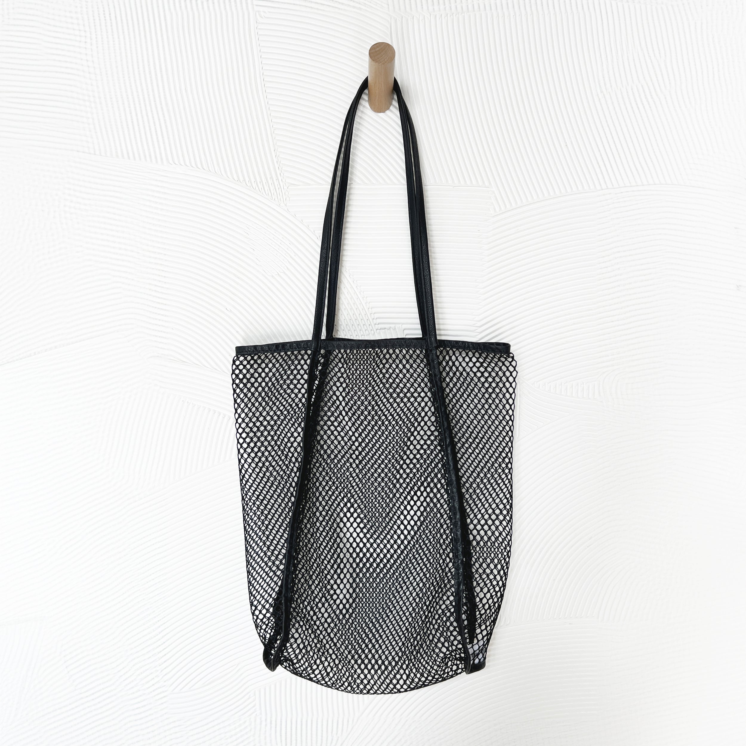 Market Tote in Black