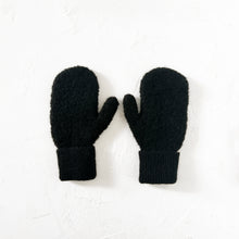Load image into Gallery viewer, Alpaca Boucle Mittens in Black