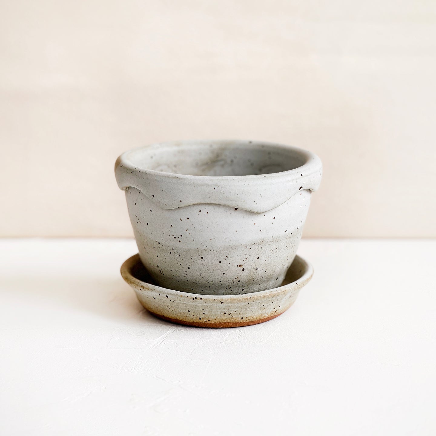 Colletti Wave Top Planter