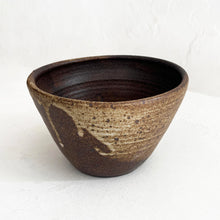 Load image into Gallery viewer, Speckled Bowl in Brown &amp; Cream