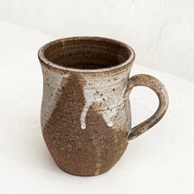 Load image into Gallery viewer, Mitsuko Mug in Cream and Brown
