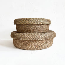 Load image into Gallery viewer, Round Seagrass Basket with Lid