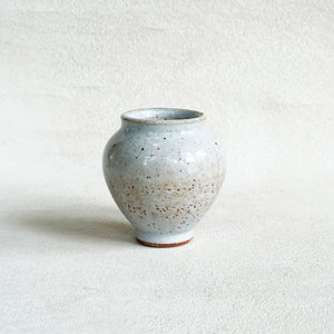 Shino Bud Vase in Cream