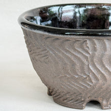 Load image into Gallery viewer, Brutalist footed Bowls