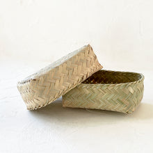 Load image into Gallery viewer, Palm Leaf Lidded Box