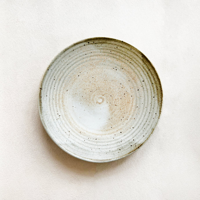 Serving Plate in Warm Grey