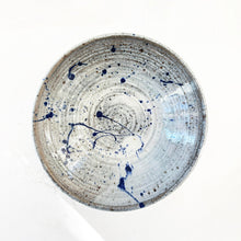 Load image into Gallery viewer, Serving bowl in Indigo