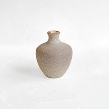 Load image into Gallery viewer, Bud Vase in Sand