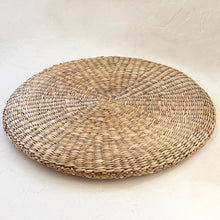 Load image into Gallery viewer, Handwoven Seagrass Rush Seat Cushion
