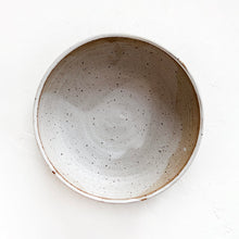 Load image into Gallery viewer, Mitsuko Serving Bowl in White &amp; Cream