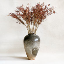 Load image into Gallery viewer, Shino Vase
