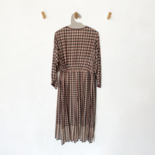 Load image into Gallery viewer, Mel Dress in Checks