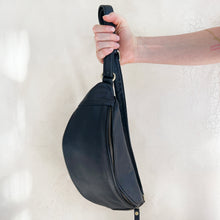 Load image into Gallery viewer, Atlas Leather Bag