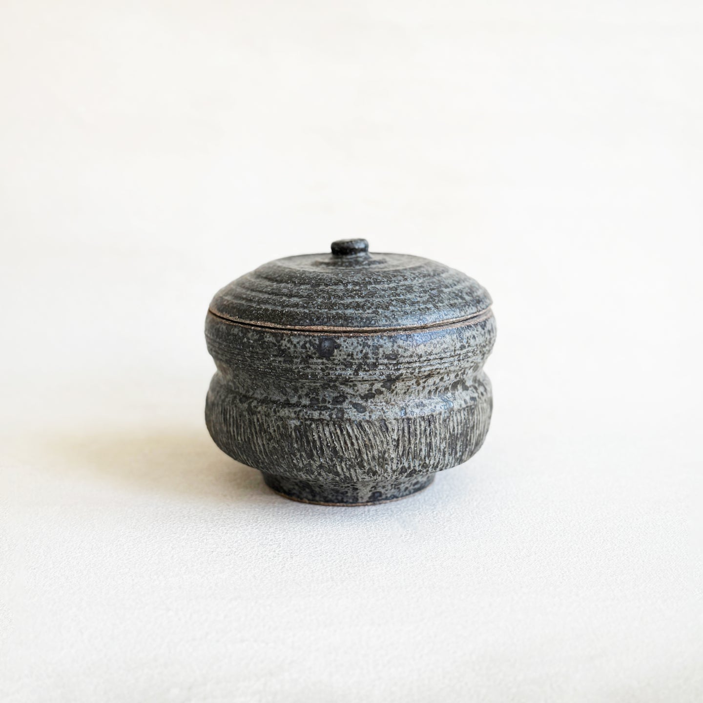 Mitsuko Lidded Vessel in Midnight Blue