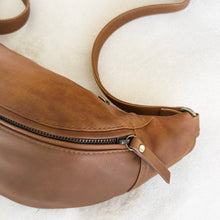 Load image into Gallery viewer, Atlas Leather Bag