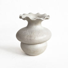Load image into Gallery viewer, 6.5" Double Bottom Ripple Vessel