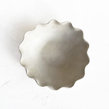 Load image into Gallery viewer, Large Ripple Bowl in Matte Cream