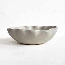 Load image into Gallery viewer, Large Ripple Bowl in Matte Cream