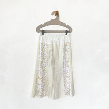 Load image into Gallery viewer, Floral Embroidered Skirt