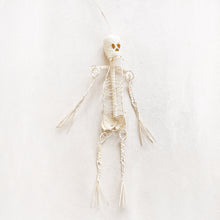Load image into Gallery viewer, Woven Palm Skeleton