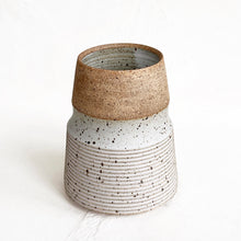 Load image into Gallery viewer, Textured Vase in Speckled White