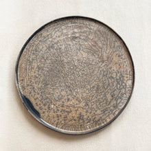 Load image into Gallery viewer, Black Clay Crackle Plate