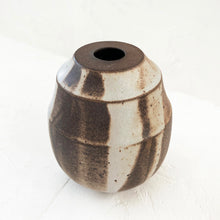 Load image into Gallery viewer, Speckled Vase in Brown &amp; Cream