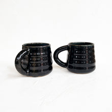 Load image into Gallery viewer, Bubble Mug in Glossy Black