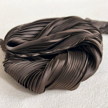 Load image into Gallery viewer, Pleated Diamond Scarf
