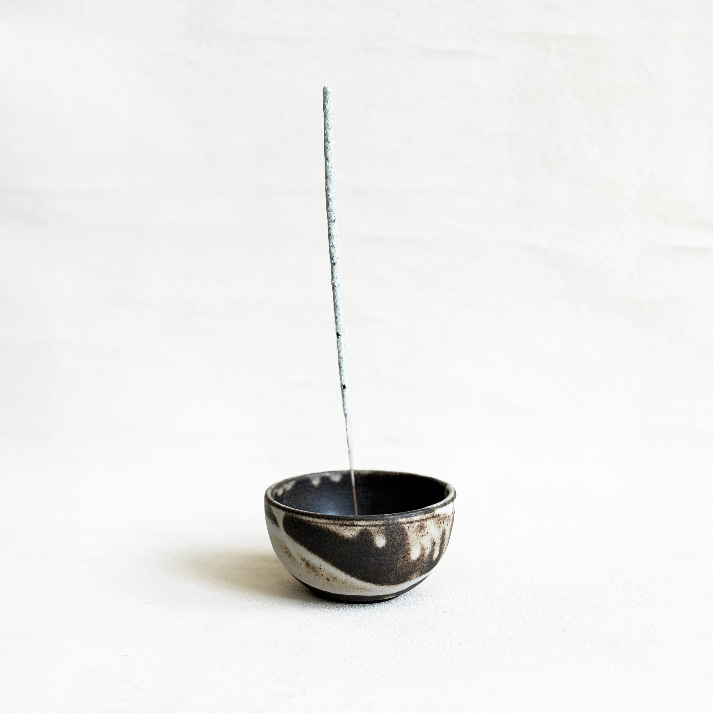 Small Incense Bowl in Agate