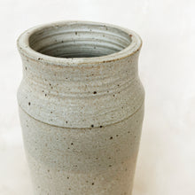 Load image into Gallery viewer, Big Vase in Matte Gray