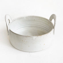 Load image into Gallery viewer, Handled Serving Bowl in Buttermilk