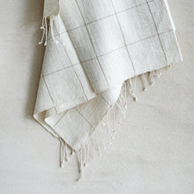 Load image into Gallery viewer, Windowpane Cotton Hand Towel