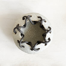 Load image into Gallery viewer, Medium Woven X Pot in Glossy white