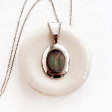 Load image into Gallery viewer, Abalone Pendant Necklace